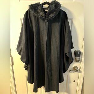 VTG Fur Hooded Wool Elegant Cape Coat Free Size Long Made in USA Union Tag Black